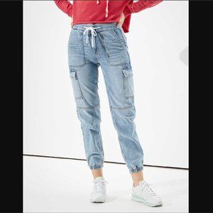 American Eagle high waisted denim jogger 6R cargo